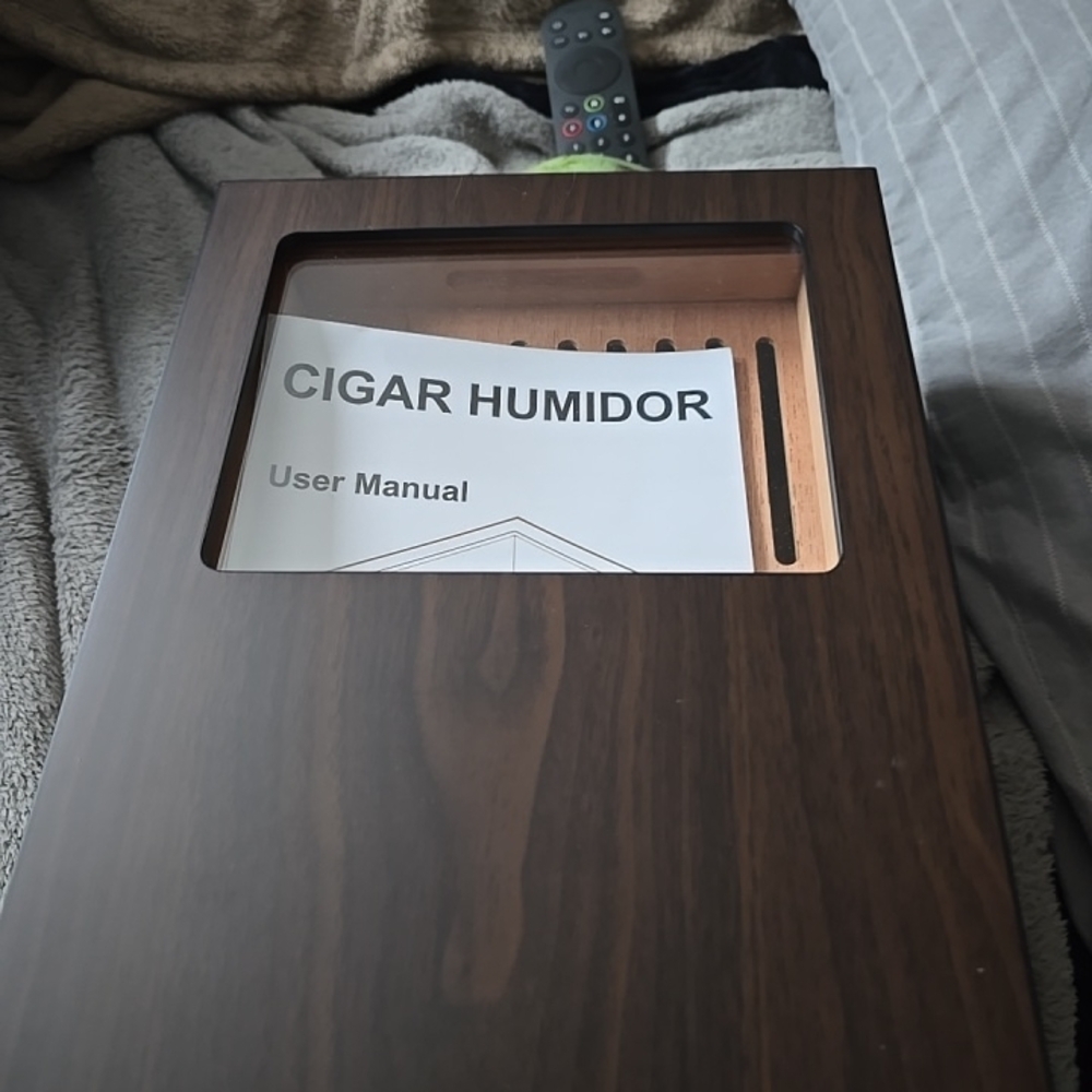 Sleek Dark Wood Cigar Humidor
